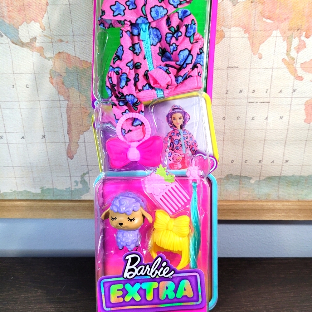 BRAND NEW Barbie Extra Pet & Fashion Pack Doll Accessories